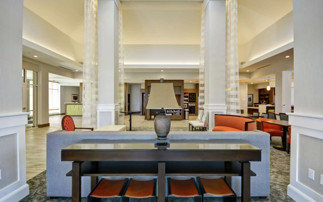 photo 2 of Hilton Garden Inn Phoenix/Tempe ASU Area