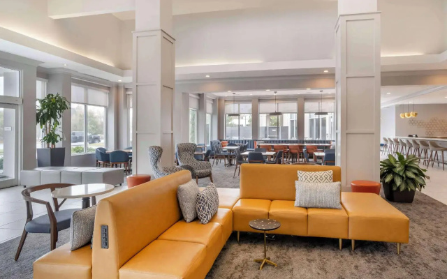 photo 2 of Hilton Garden Inn Charlotte/Concord