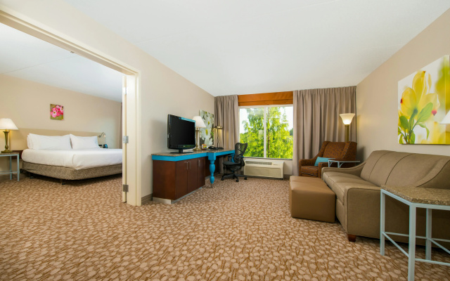 photo 3 of Hilton Garden Inn Charlottesville