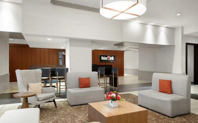 photo 2 of Hilton Garden Inn Chicago Downtown/Magnificent Mile