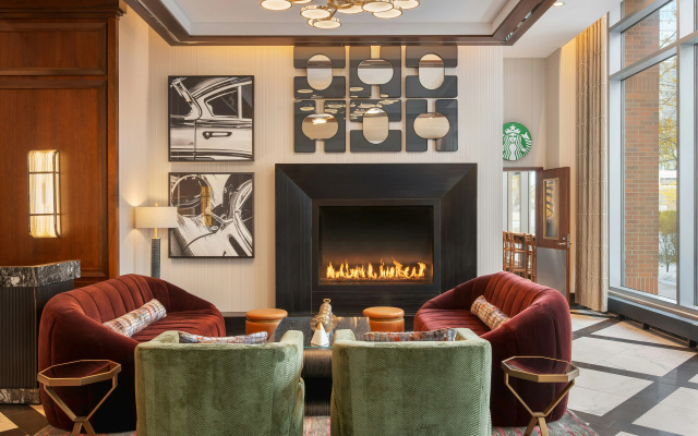 photo 2 of Hilton Garden Inn Chicago McCormick Place