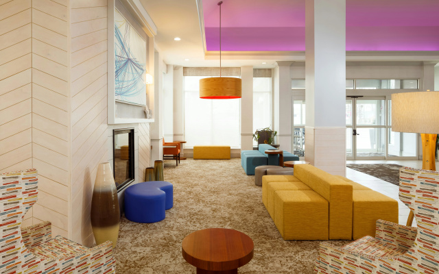 photo 2 of Hilton Garden Inn Cincinnati Blue Ash