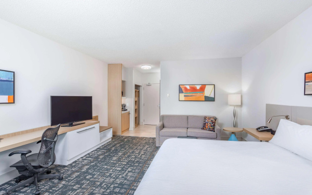 photo 4 of Hilton Garden Inn Cincinnati/Sharonville