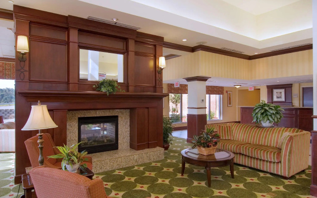 photo 2 of Hilton Garden Inn Clarksburg Bridgeport