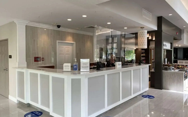 photo 2 of Hilton Garden Inn Columbia