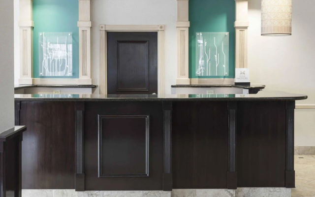 photo 4 of Hilton Garden Inn Dallas Lewisville