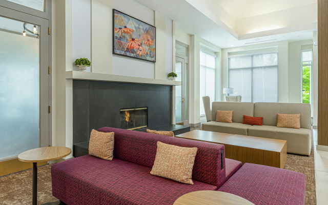 photo 3 of Hilton Garden Inn Danbury