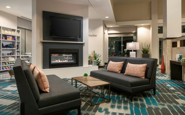 photo 3 of Hilton Garden Inn Denver/Cherry Creek