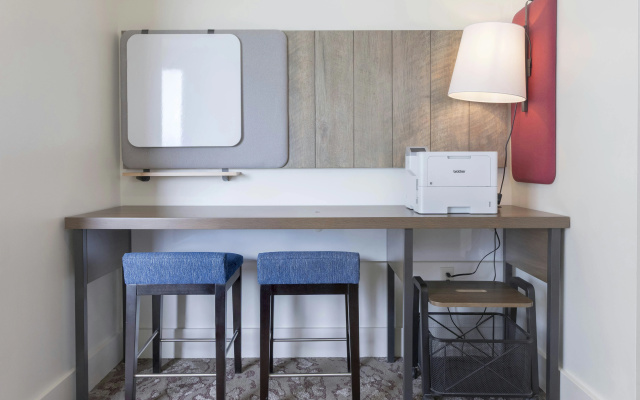 photo 4 of Hilton Garden Inn Des Moines/Urbandale
