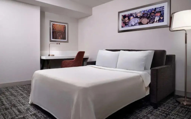 photo 4 of Hilton Garden Inn Detroit Downtown