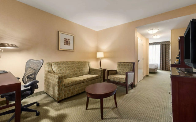 photo 3 of Hilton Garden Inn Dulles North