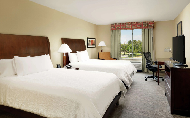 photo 4 of Hilton Garden Inn Fontana