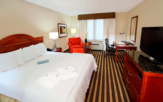 photo 3 of Hilton Garden Inn Fort Lauderdale Airport-Cruise Port