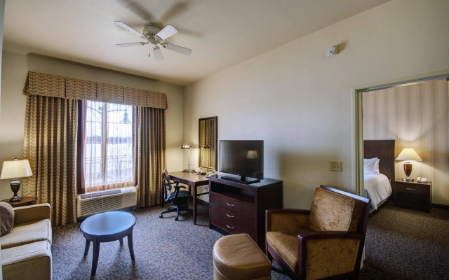 photo 5 of Hilton Garden Inn Granbury