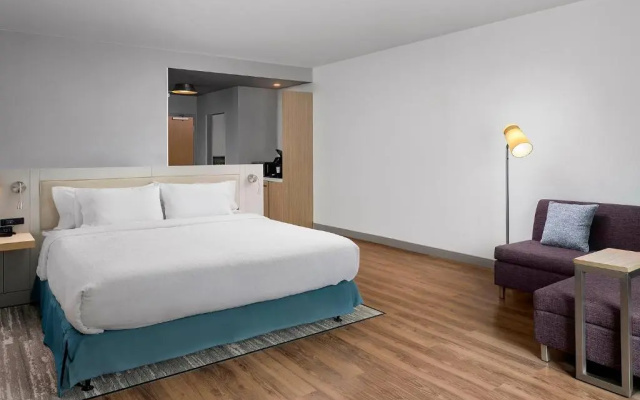 photo 5 of Hilton Garden Inn Grapevine at Silverlake Crossing