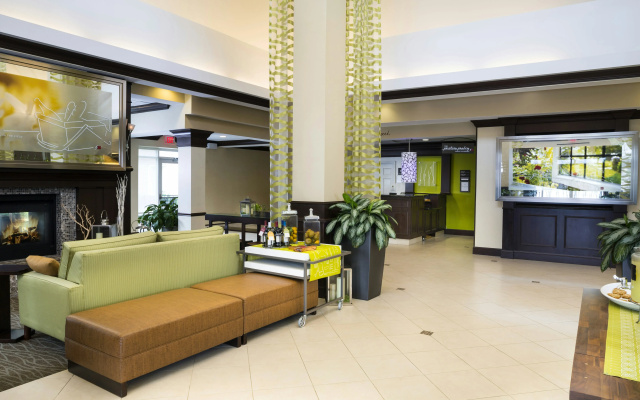 photo 2 of Hilton Garden Inn Hampton Coliseum Central
