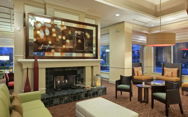 photo 2 of Hilton Garden Inn Hoffman Estates