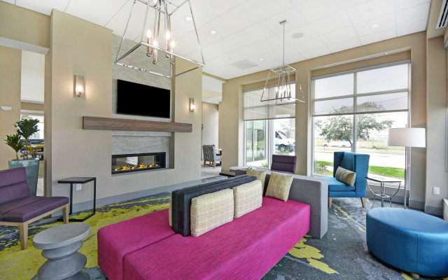 photo 3 of Hilton Garden Inn Houston Hobby Airport, TX