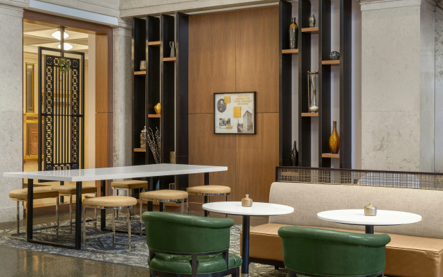 photo 2 of Hilton Garden Inn Indianapolis Downtown