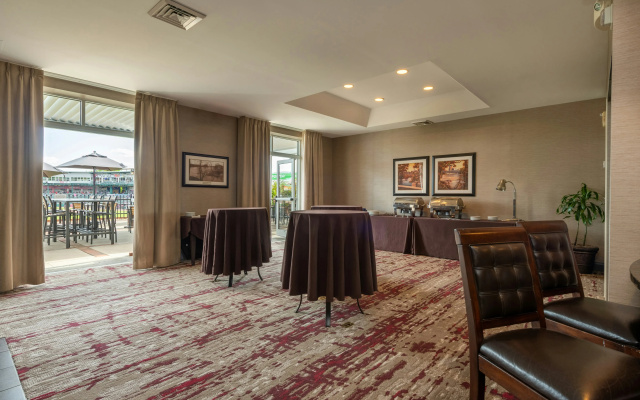 photo 4 of Hilton Garden Inn Manchester Downtown