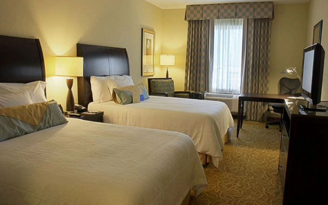 photo 3 of Hilton Garden Inn Miami Airport West