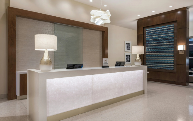 photo 3 of Hilton Garden Inn Miami Dolphin Mall