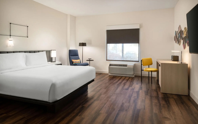 photo 5 of Aloft by Marriott Mountain View