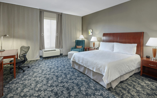 photo 3 of Hilton Garden Inn Naperville/Warrenville
