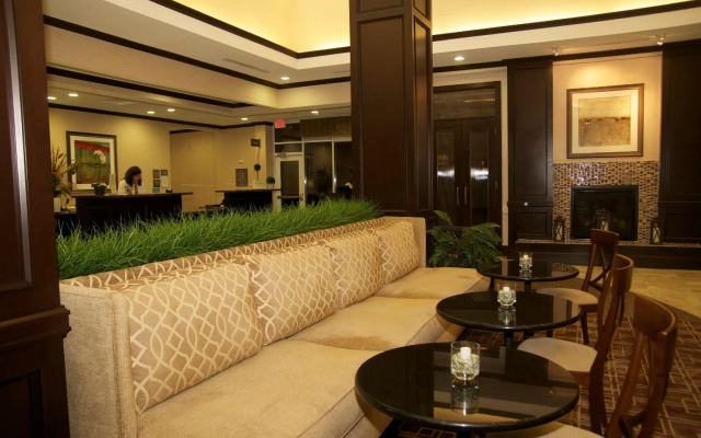 photo 2 of Hilton Garden Inn New Braunfels