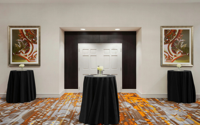 photo 5 of Hilton Garden Inn New Orleans Convention Center