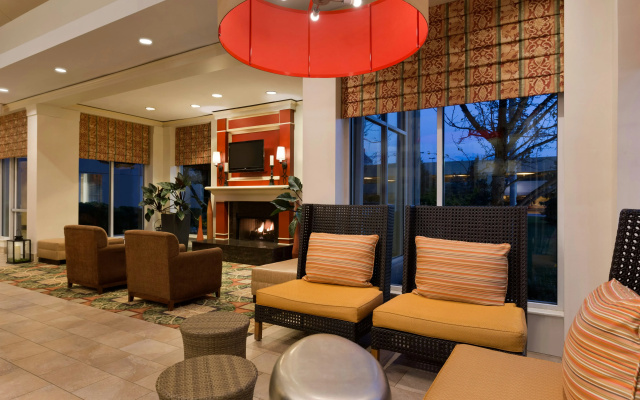 photo 2 of Hilton Garden Inn Chicago / Oak Brook