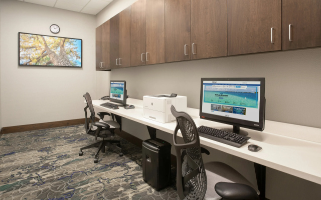 photo 2 of Hilton Garden Inn Omaha Aksarben Village