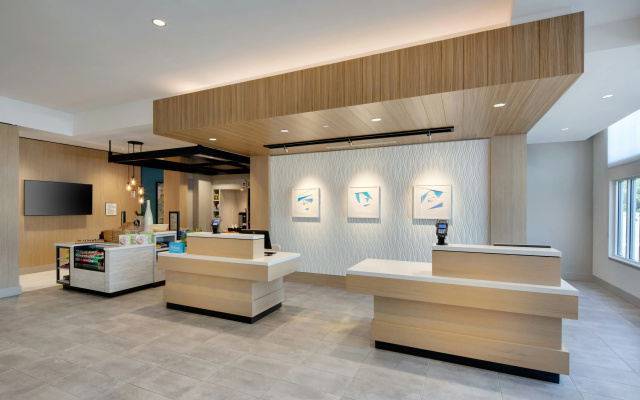 photo 3 of Hilton Garden Inn Panama City Airport