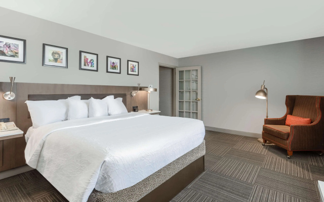 photo 4 of Hilton Garden Inn Philadelphia Center City