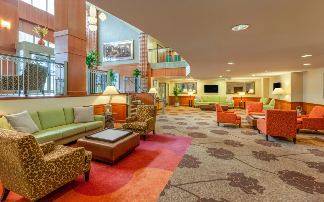 photo 2 of Hilton Garden Inn Pittsburgh University Place