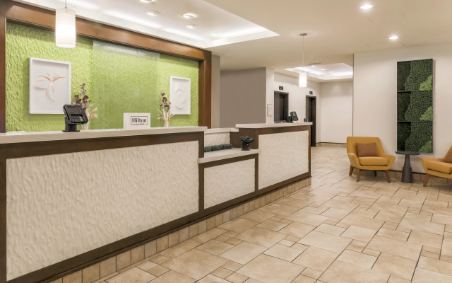 photo 2 of Hilton Garden Inn Raleigh-Durham/Research Triangle Park