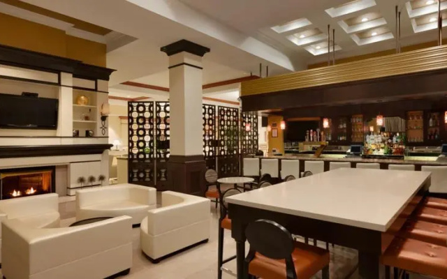 photo 5 of Hilton Garden Inn Richmond Downtown