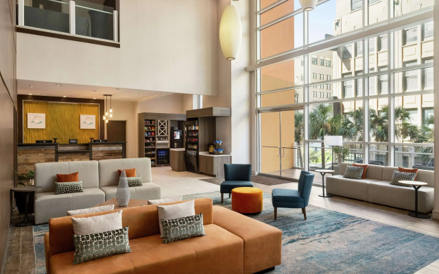 photo 2 of Hilton Garden Inn San Antonio Downtown Riverwalk