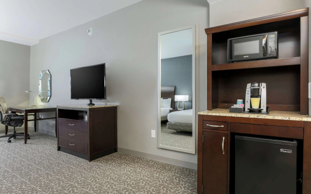 photo 5 of Hilton Garden Inn Arlington-Shirlington