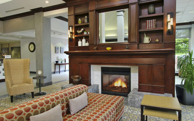 photo 3 of Hilton Garden Inn Sonoma County Airport