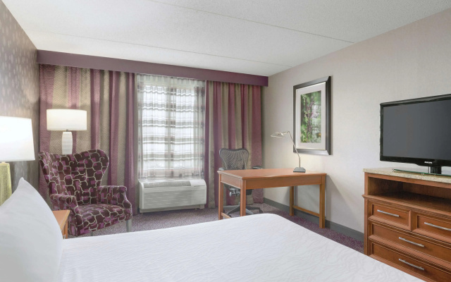 photo 2 of Hilton Garden Inn-Springfield, MA