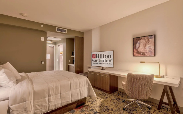 photo 5 of Hilton Garden Inn West Palm Beach I95 Outlets