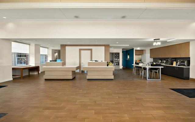 photo 2 of Hilton Garden Inn Williamsburg