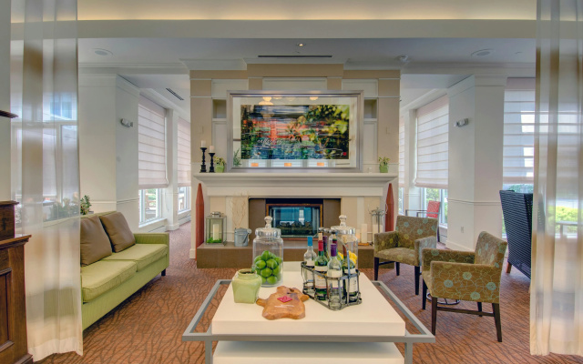 photo 4 of Hilton Garden Inn Norwalk