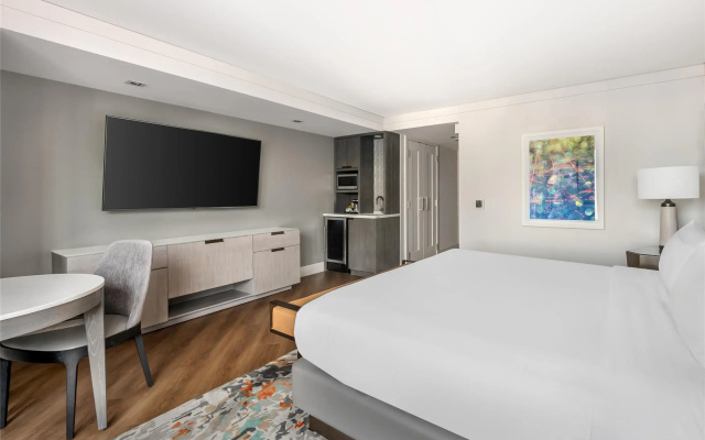photo 5 of Hilton Grand Vacations Club Chicago Magnificent Mile