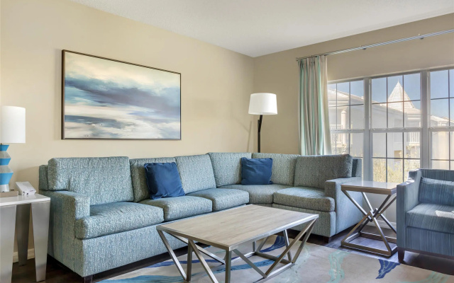 photo 3 of Hilton Grand Vacations Club SeaWorld® Orlando