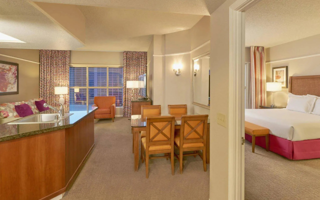photo 3 of Hilton Grand Vacations Club Flamingo Las Vegas