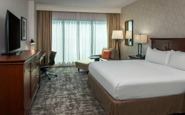 photo 3 of Hilton Greenville