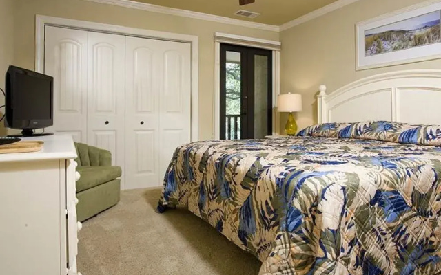 photo 3 of Hilton Head Beach Villa 28 by RedAwning