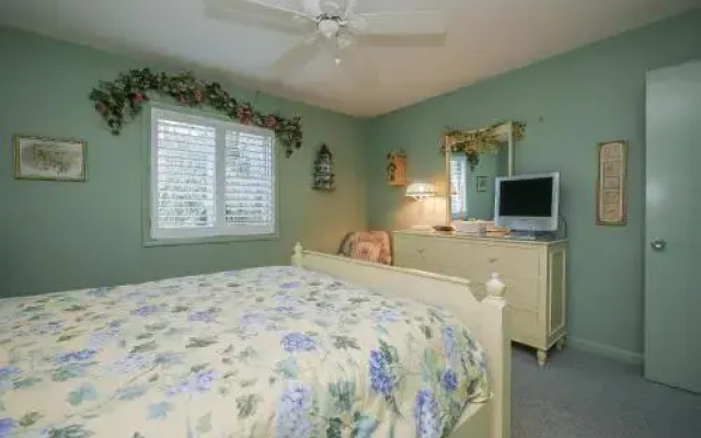 photo 3 of Hilton Head Cabanas #WHH043
